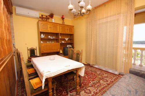 Apartments With A Parking Space Punat (krk) - 5350