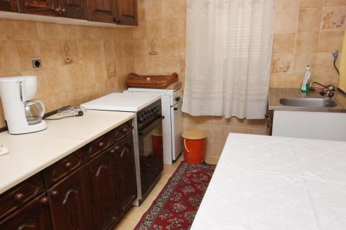 Apartments With A Parking Space Punat (krk) - 5350