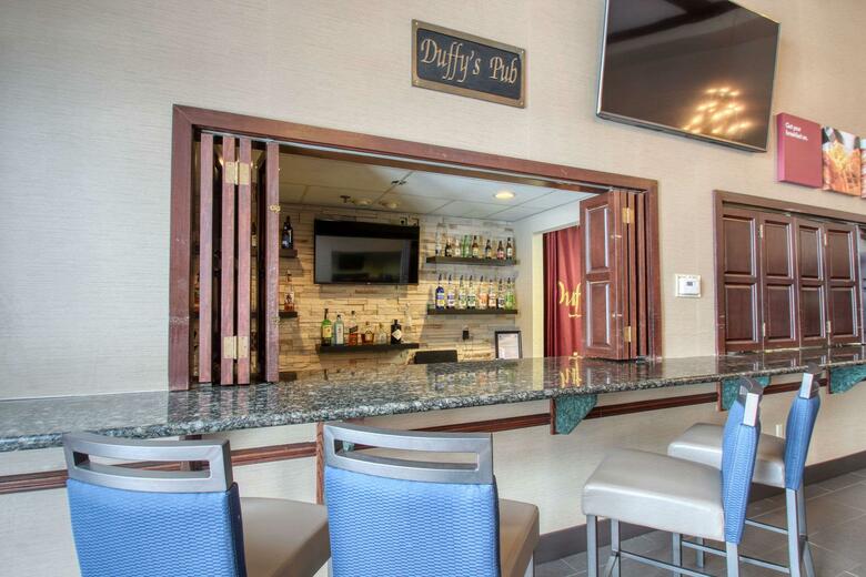 Hotel Comfort Suites