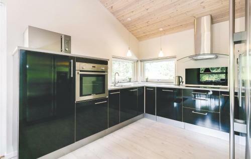 Holiday Home Aspesg�rdsskoven Aakirkeby IV