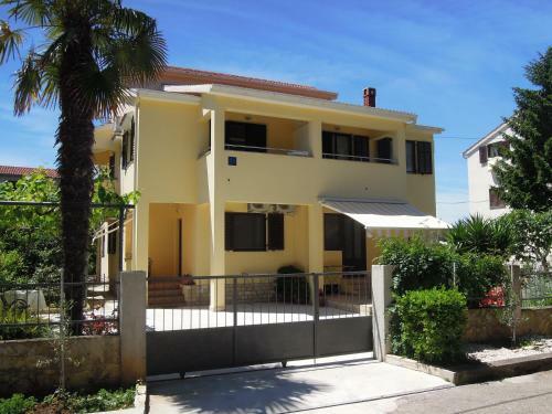 Apartments Borik Puntamika