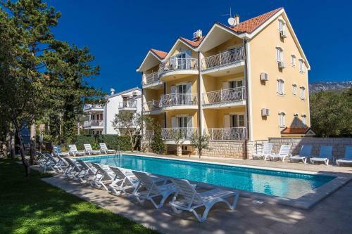 Apartamentos Villa Ana 4222