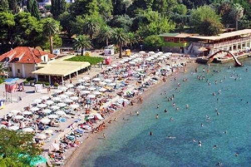 Hostal Guest House Mrdalo
