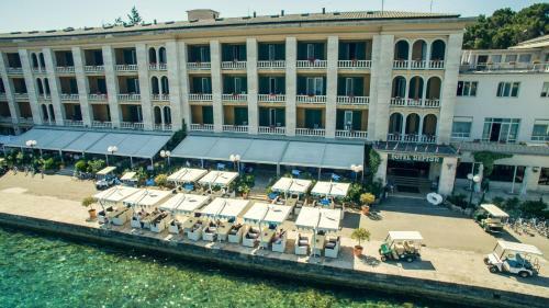 Hostal Brijuni Depandance Neptun