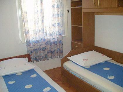 Hostal Apartments Belas