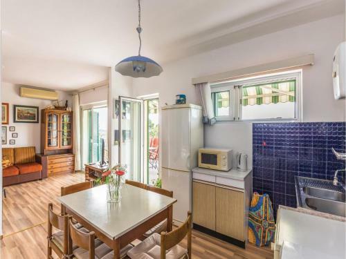 Apartment Makarska With Sea View 5