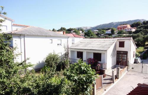 Apartments With A Parking Space Banjol (rab) - 5041