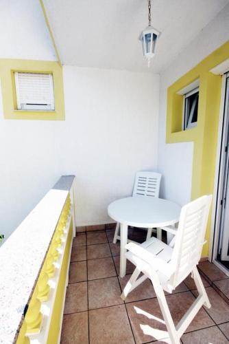 Apartments With A Parking Space Banjol (rab) - 5041