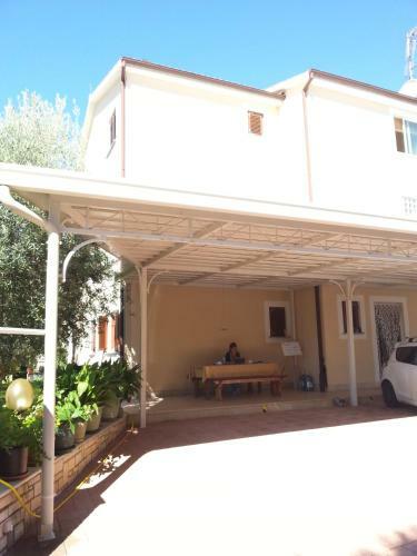 Nevija B&B