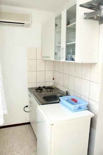 Apartment Slatine 1134a