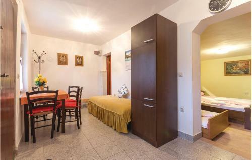 Holiday Home Premantura 02