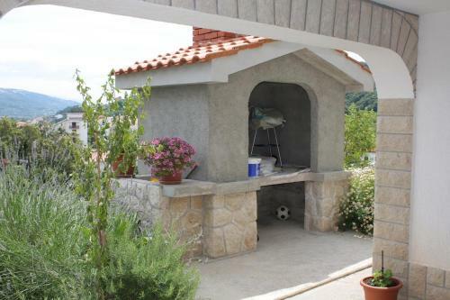Apartment Supetarska Draga - Donja 2013a