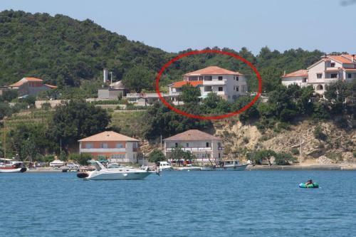 Apartment Supetarska Draga - Donja 2013a
