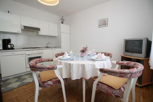 Hostal Apartments Dragica C.