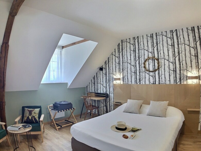 Hotel Logis Du Cygne