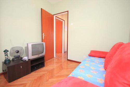 Apartment Mastrinka 7582a