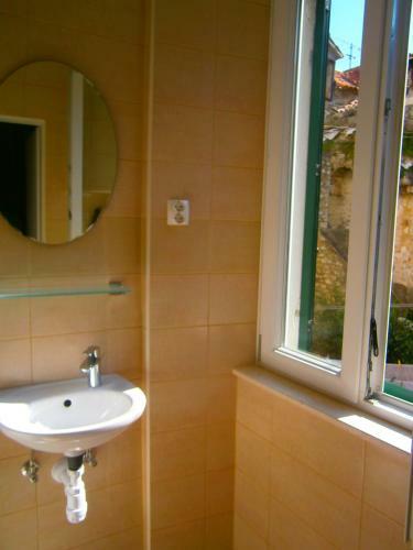 Hostal Rooms And Apartments Djanovic