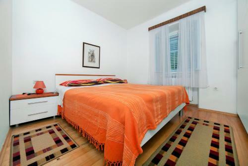 Hostal Apartments & Rooms Nada