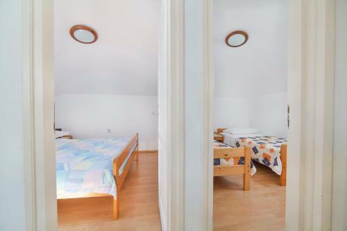 Hostal Apartments & Rooms Nada