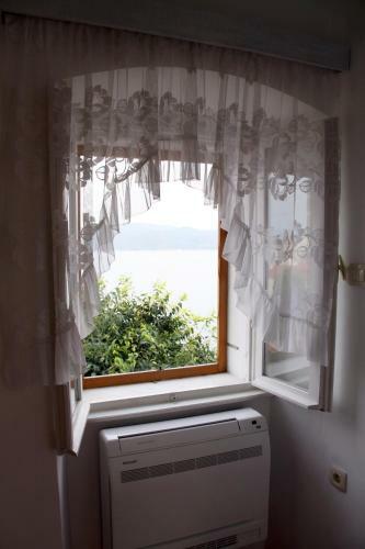 Hostal Apartments & Rooms Nada