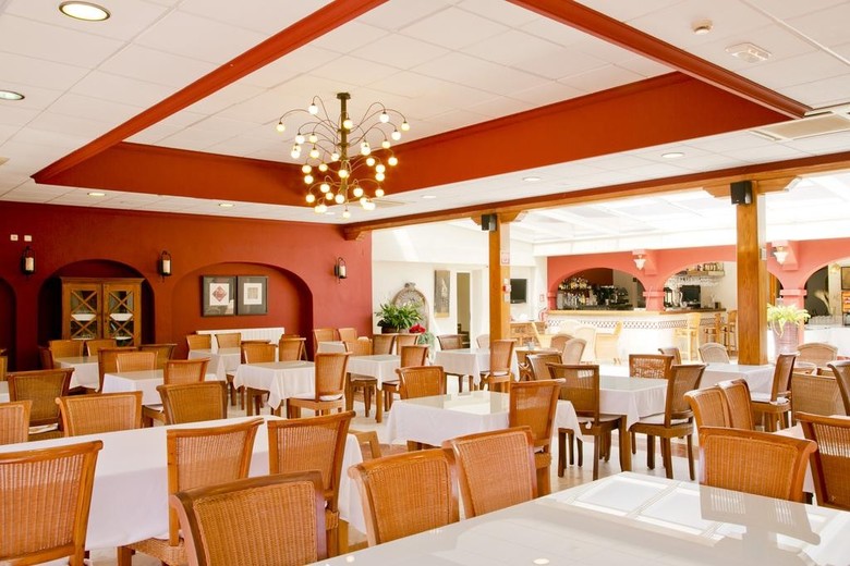 Aparthotel Pinosol