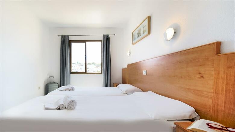 Apartamentos Ura Roslara