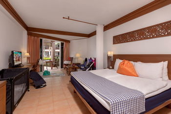 Hotel Sunwing Resort & Spa Bangtao Beach
