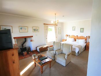 The Farmhouse Hotel