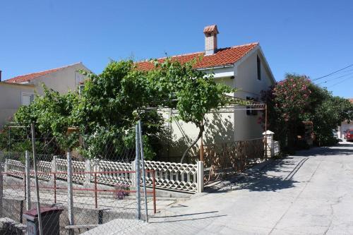 Apartments By The Sea Barbat (rab) - 4977