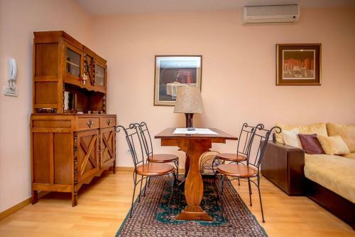 Apartamentos Art Deco Center