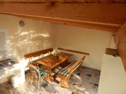 Apartments Mastrinka