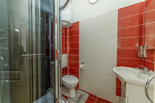 Holiday Home & Apartments Primavera