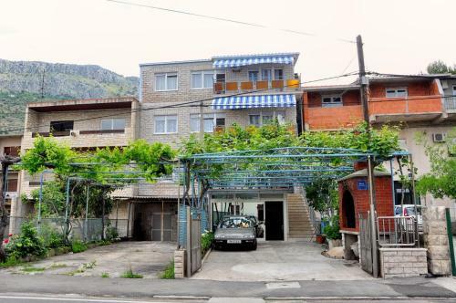 Apartments By The Sea Sumpetar (omis) - 2965