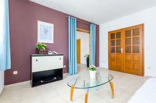 Hostal Guest House Brigita