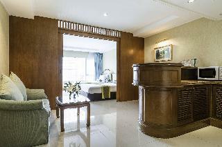 Hotel Windsor Suite And Convention