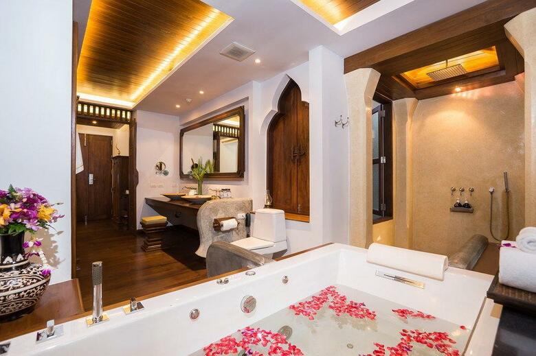 Hotel Royal Muang Samui Villas
