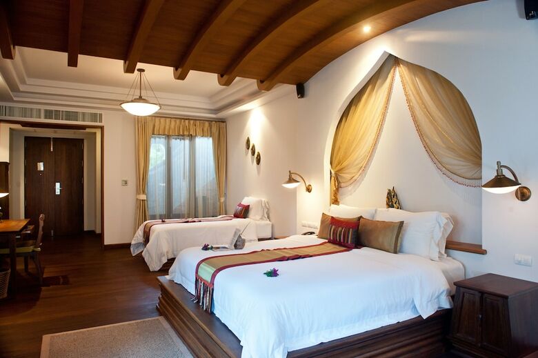 Hotel Royal Muang Samui Villas