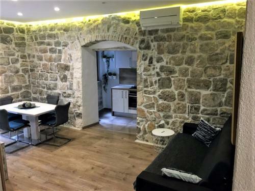 Apartment Old Town Ivo