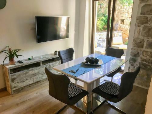 Apartment Old Town Ivo