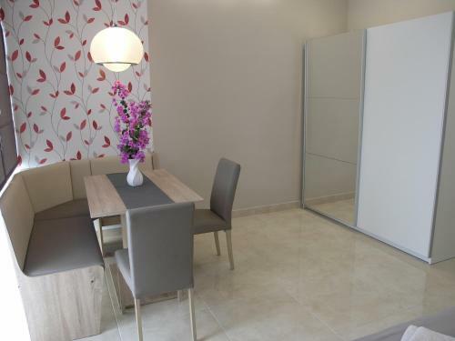 Apartments Dobrila