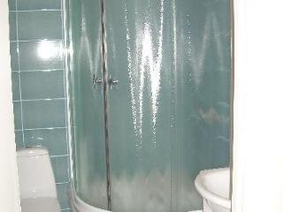 Hostal Rooms For Rent Gerdi
