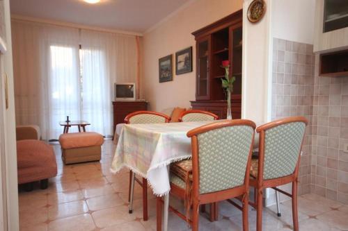 Apartment Novigrad 7335b