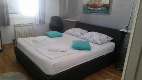 Hostal Guesthouse Ivona