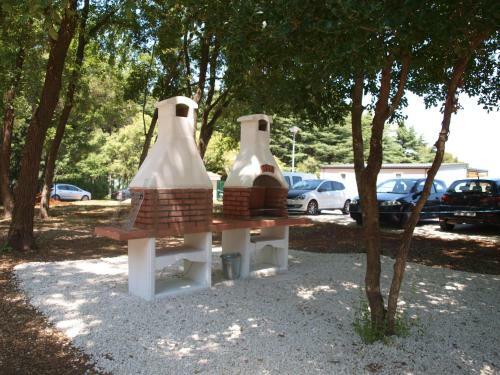 Superior Mobile Homes In Camping Kastanija