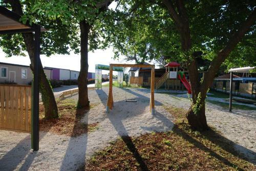 Superior Mobile Homes In Camping Kastanija