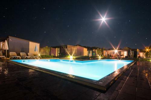 Superior Mobile Homes In Camping Kastanija