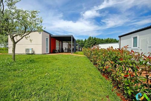 Superior Mobile Homes In Camping Kastanija