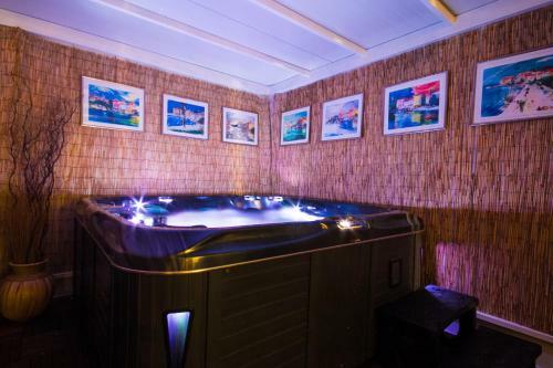 Superior Mobile Homes In Camping Kastanija