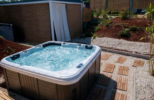 Superior Mobile Homes In Camping Kastanija