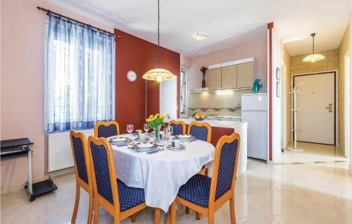 Apartment Rijeka With Sea View III